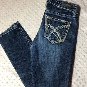*BOGO* jeans size 7 straight leg
